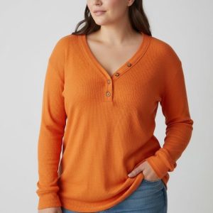 Tunique Grande Taille Bleu Ciel à Col Boutonné – Douceur & Élégance Quotidienne