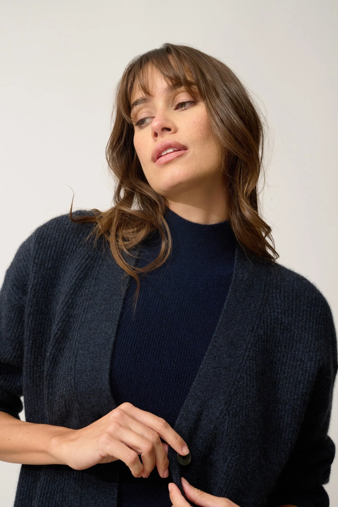 ADELE cardigan col v caviar - Image 6