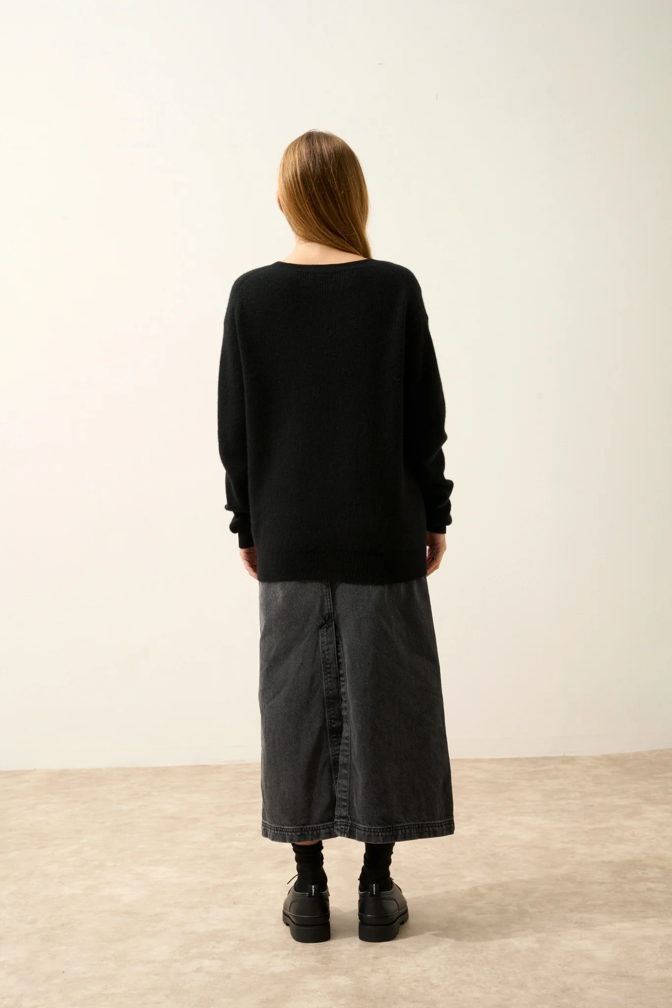 ALENIA pull col v noir - Image 4