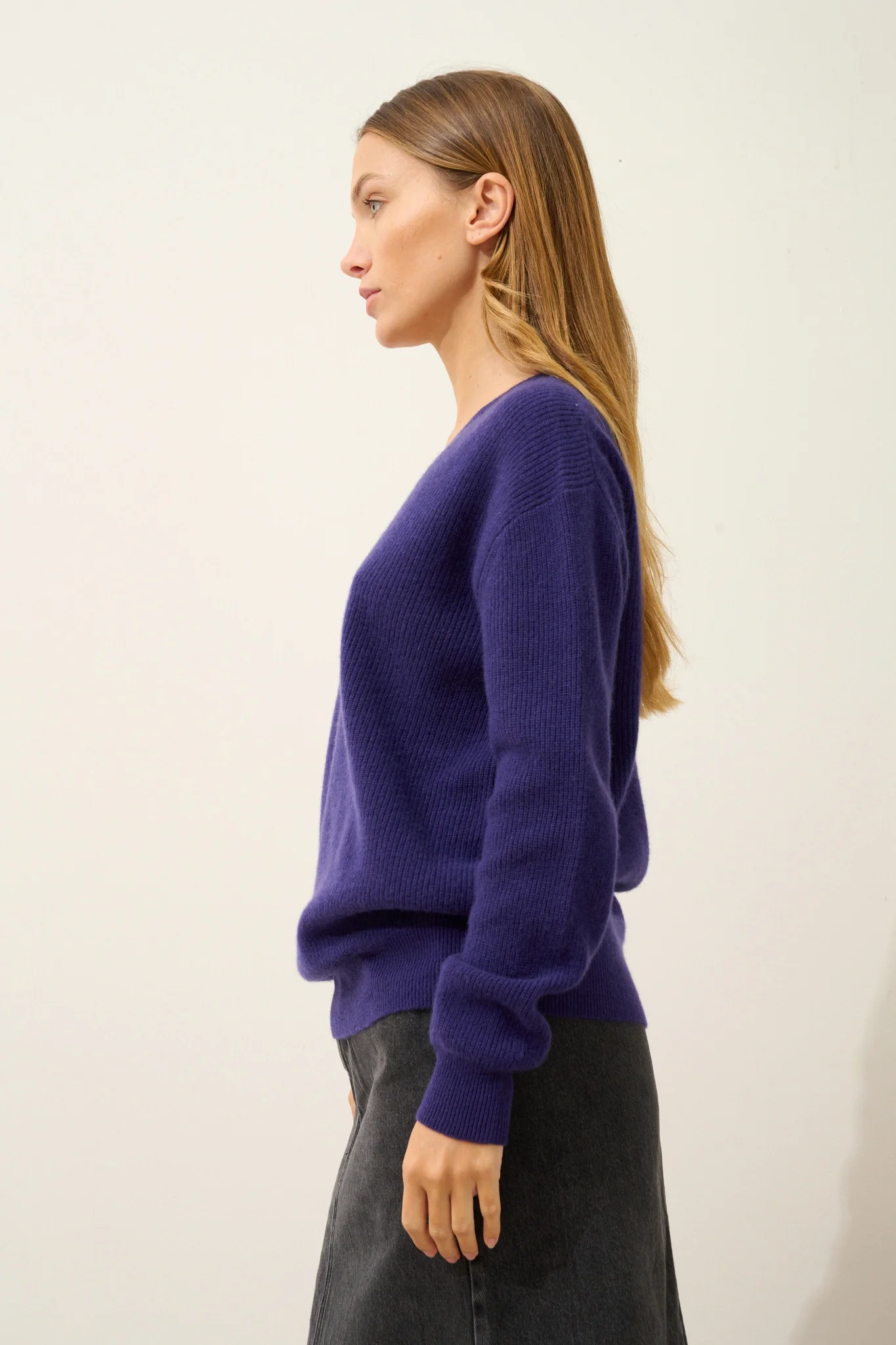 ALENIA pull col v purple - Image 5