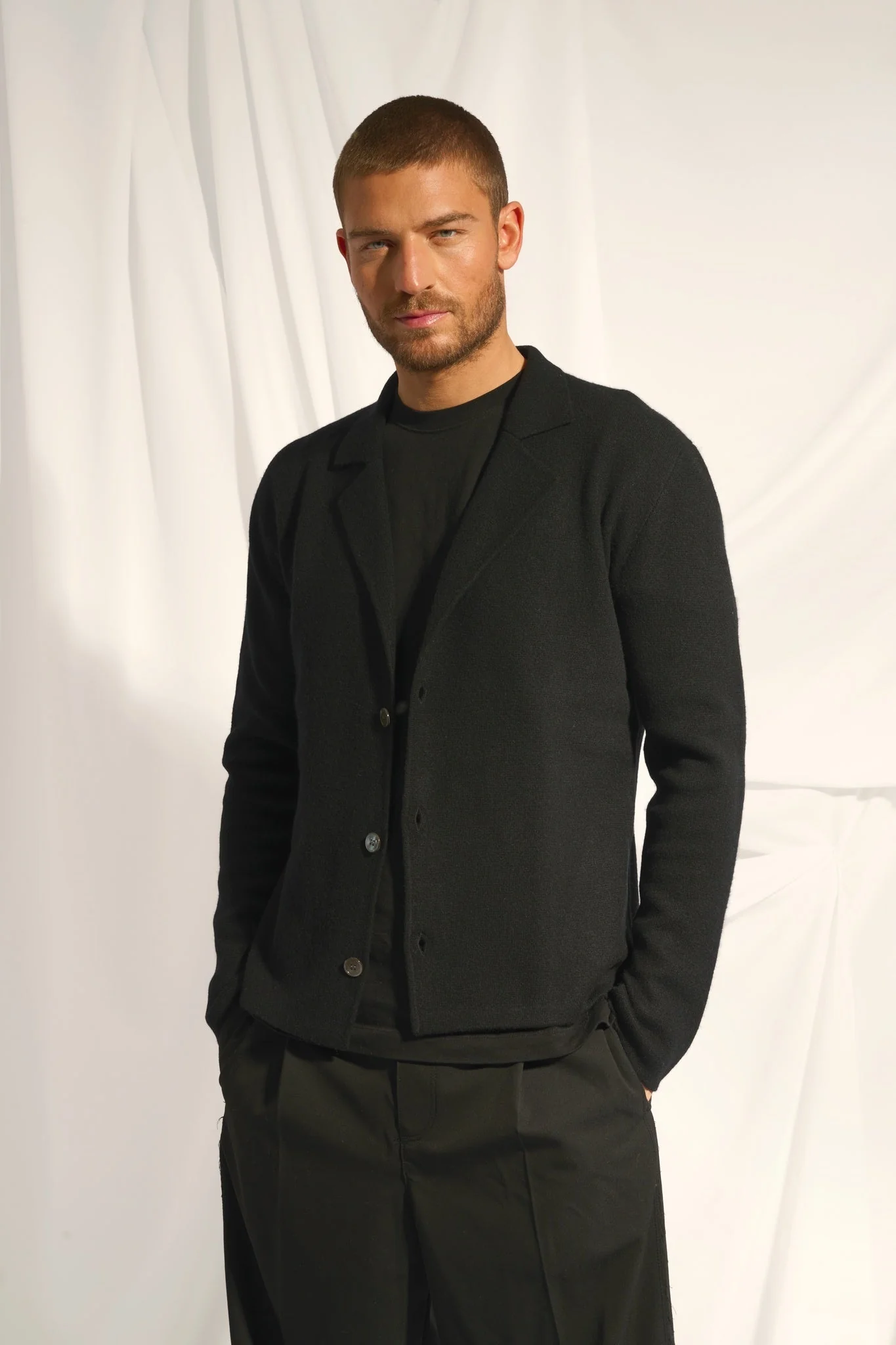 ALVAR veste col tailleur noir - Image 5