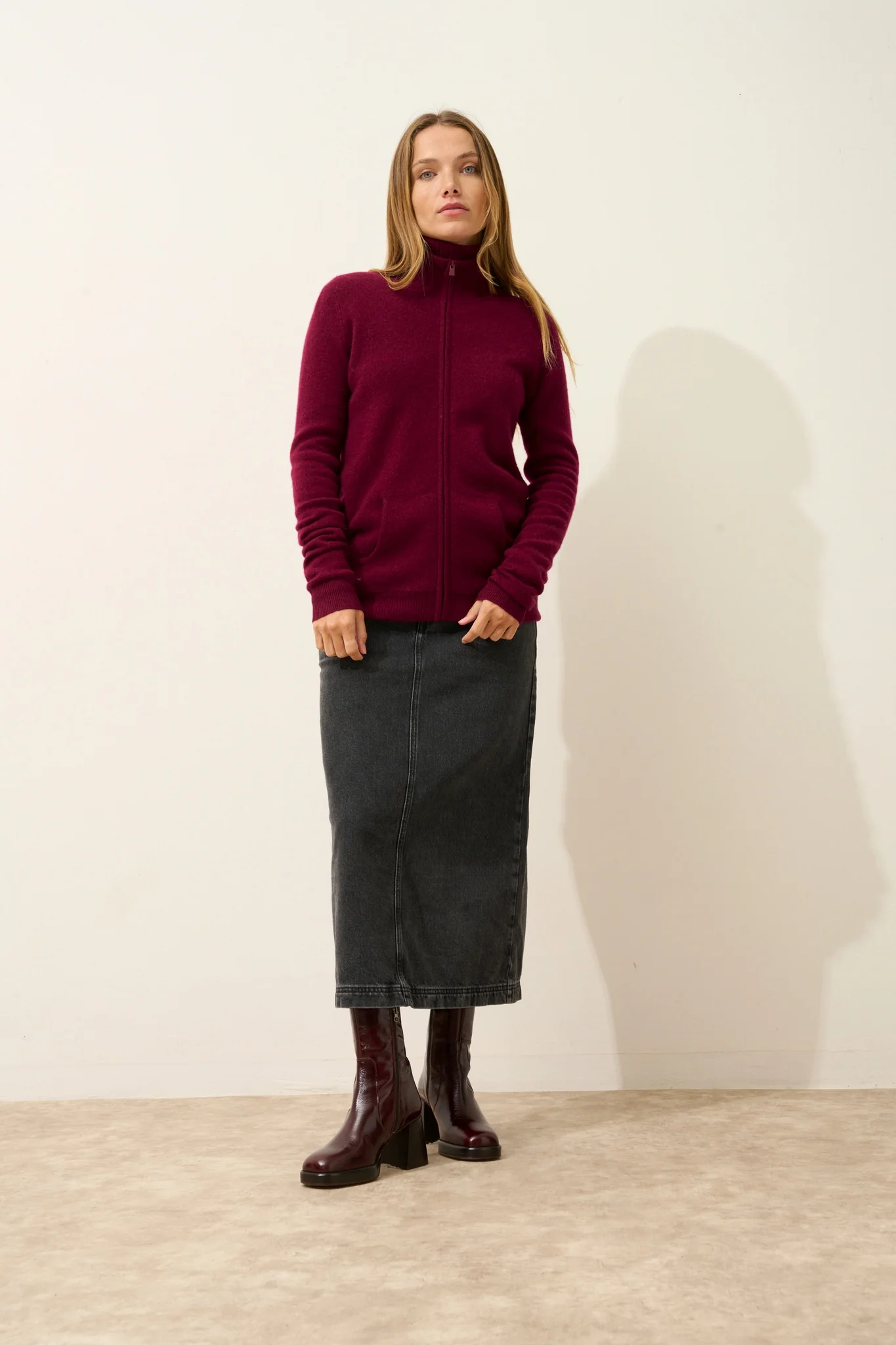 AYR gilet col montant bordeaux – Image 5