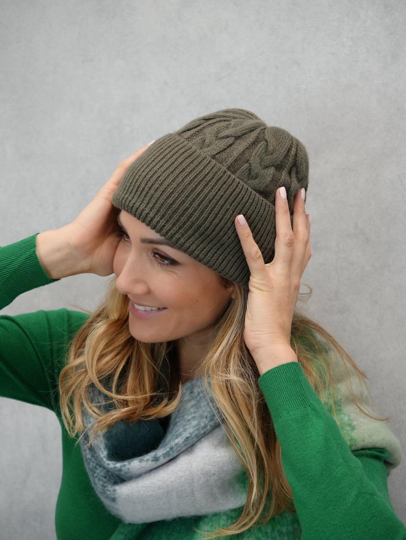 Bonnet Maille Torsadée – Chaud, Moderne & Ultra-Couleur (Copie) – Image 7