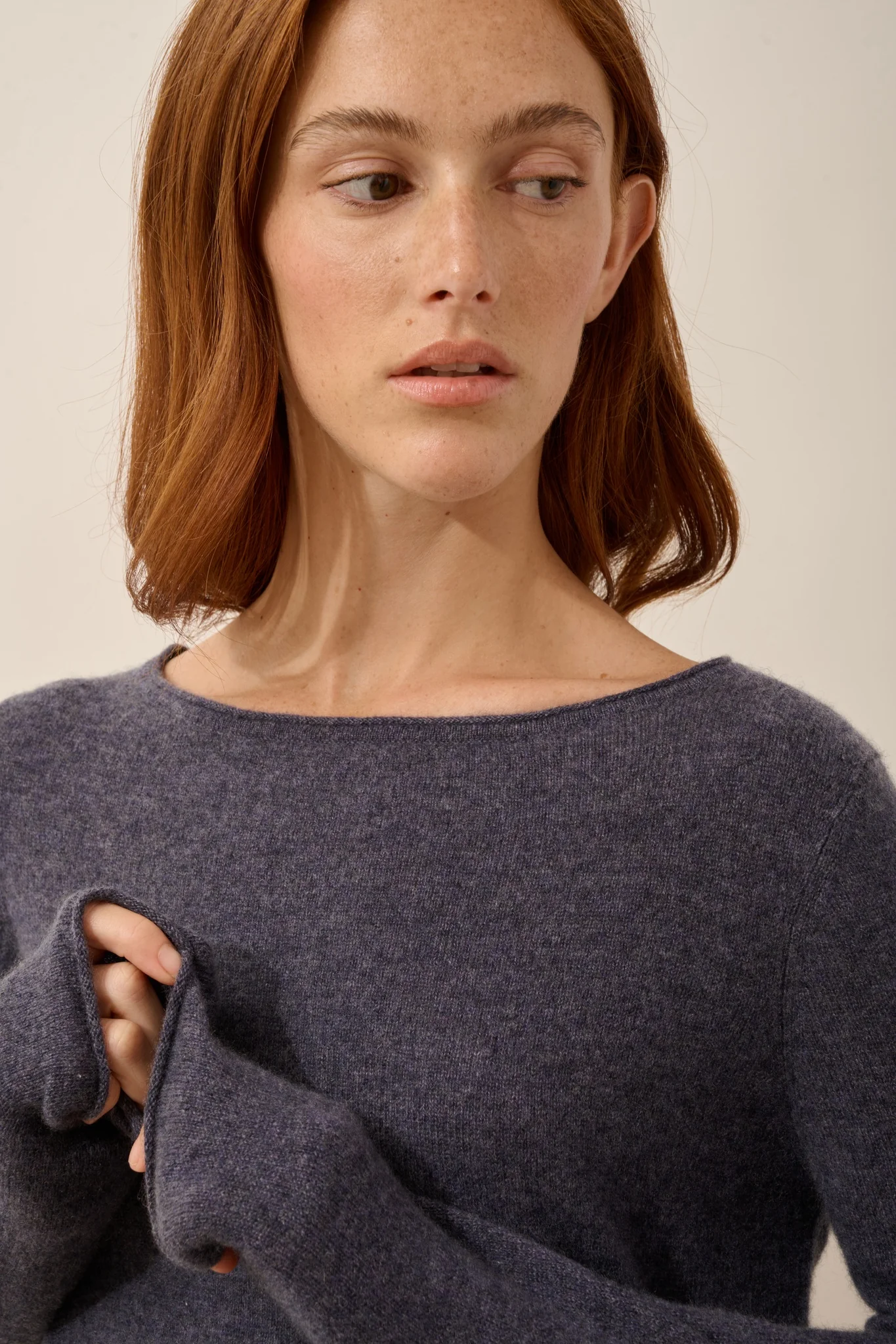 GRACE pull col bateau violet gris chiné – Image 5