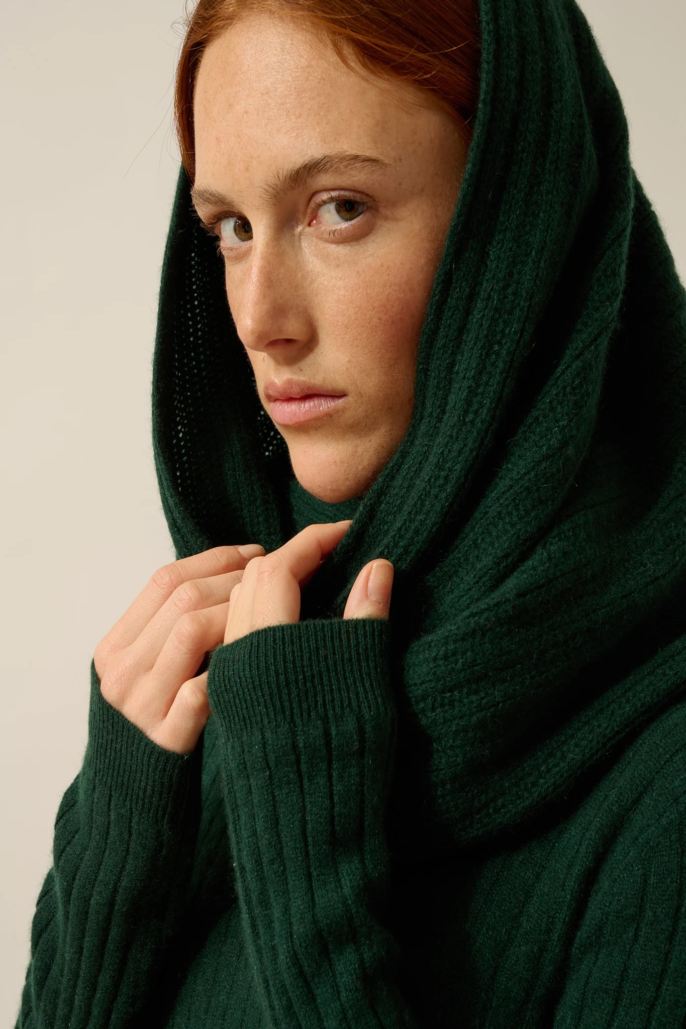 HUTTON tour de cou 4 fils cyprès – Image 3