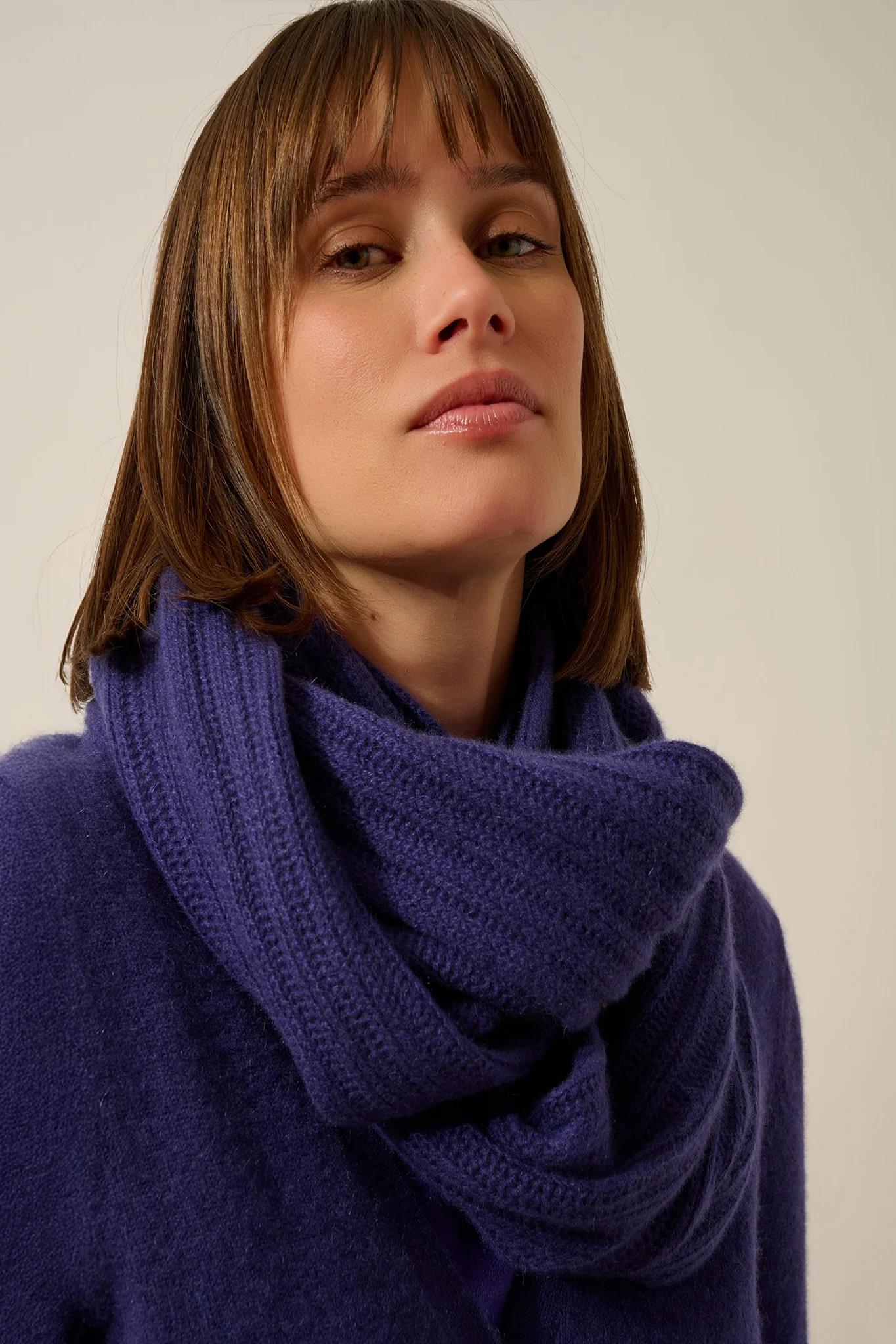 HUTTON tour de cou 4 fils purple – Image 2