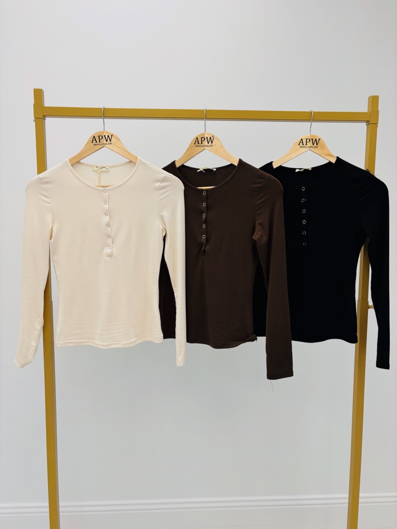 Pull Col rond boutonné - Image 3