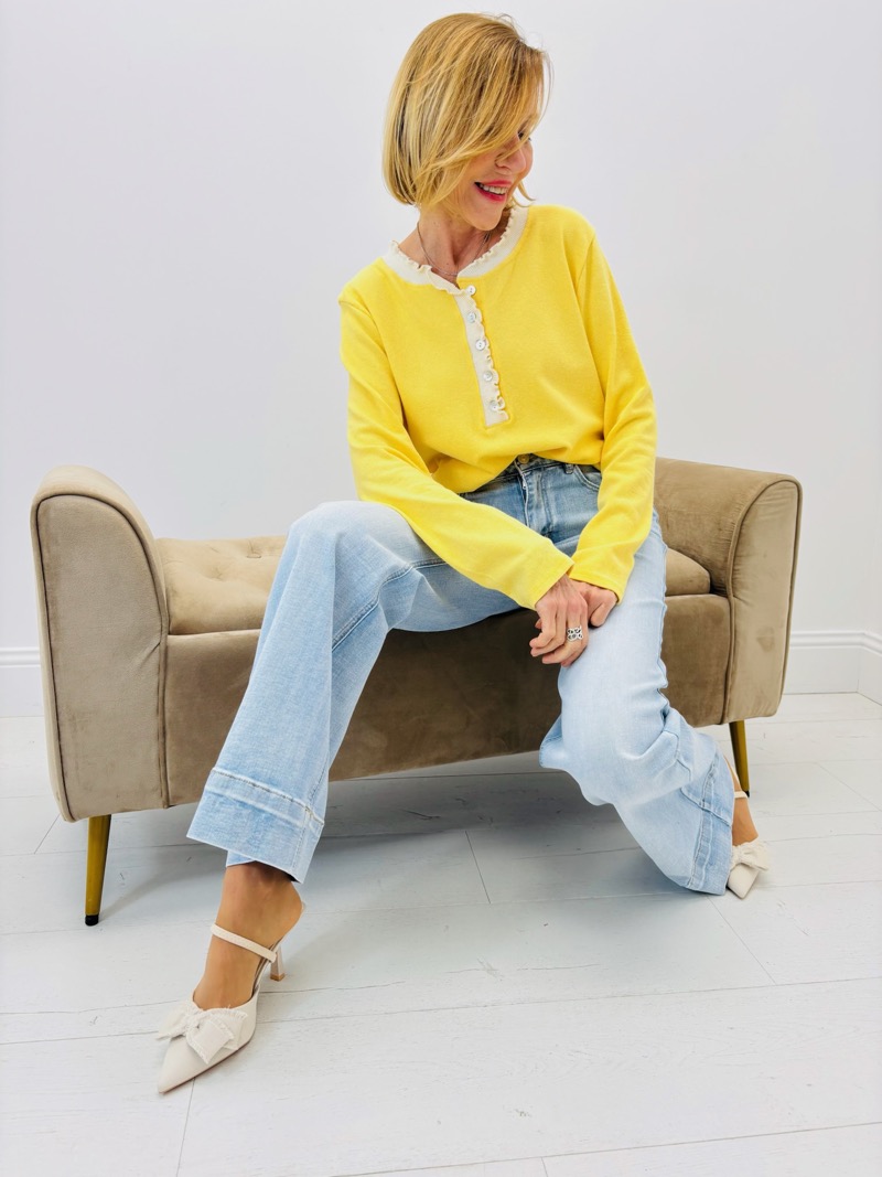 Pull Manches Longues col Tunisien – douceur casual et détail féminin