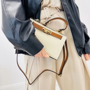 Mini Sac Structuré en Cuir Véritable à Détails Contrastés