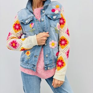 Veste En Jean Avec Manches Crochet Et Fleurs Brodées