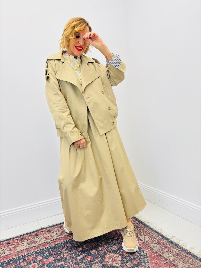 Trench Court Smocké À La Taille