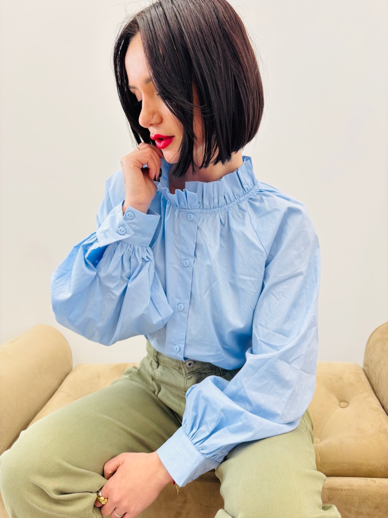 Chemise en Coton à Col Volanté – Élégance Douce & Féminine – Image 6