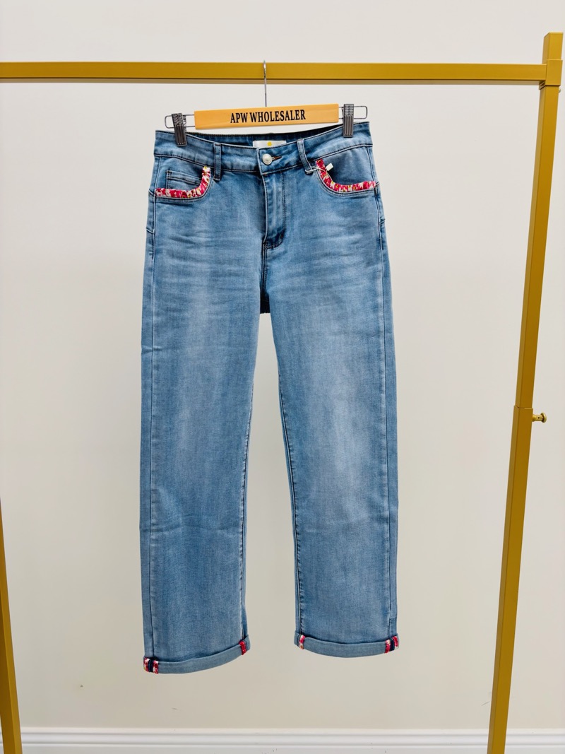 Jean Coupe Droite à Détails Colorés – Intemporel Revisité - Image 3