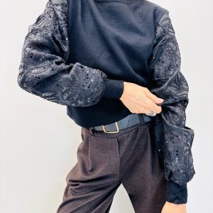 Pull Manches Sequins – Élégance Lumineuse & Confort Moderne