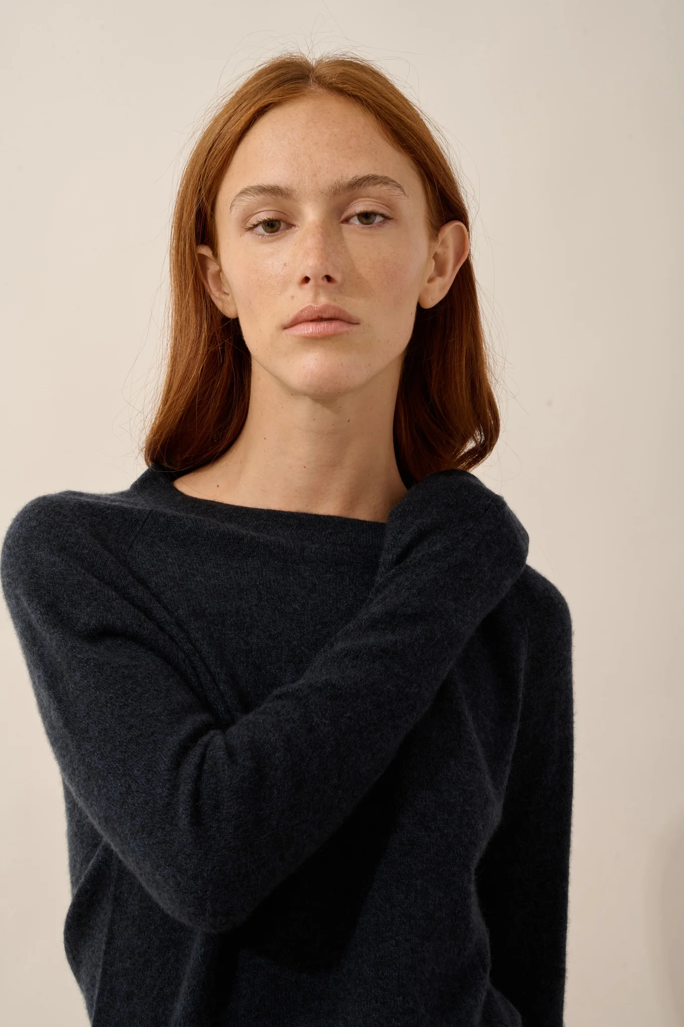 JANE pull col rond caviar – Image 5