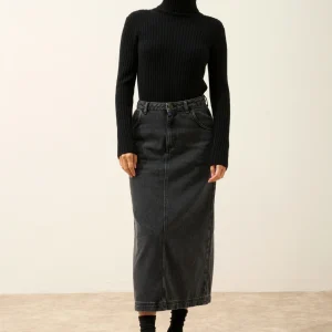 MIRAYA pull col roulé noir