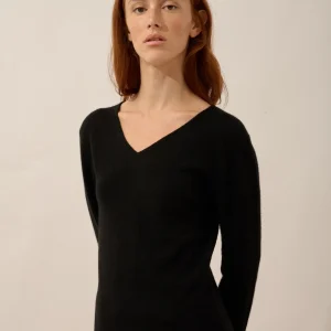 MIRELLA pull col v devant et dos noir