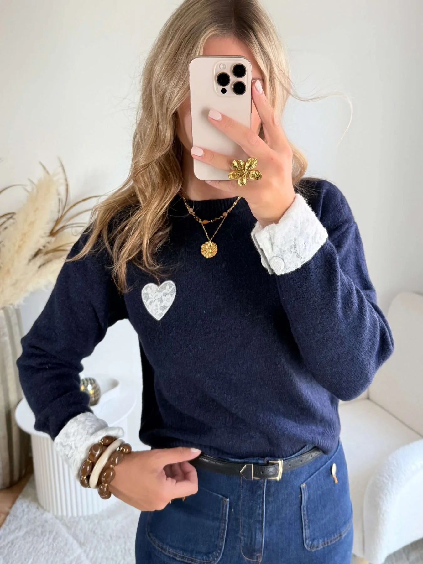 Pull marine dentelle coeur – Image 4