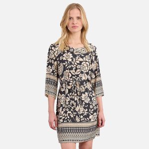 Robe tania molly bracken