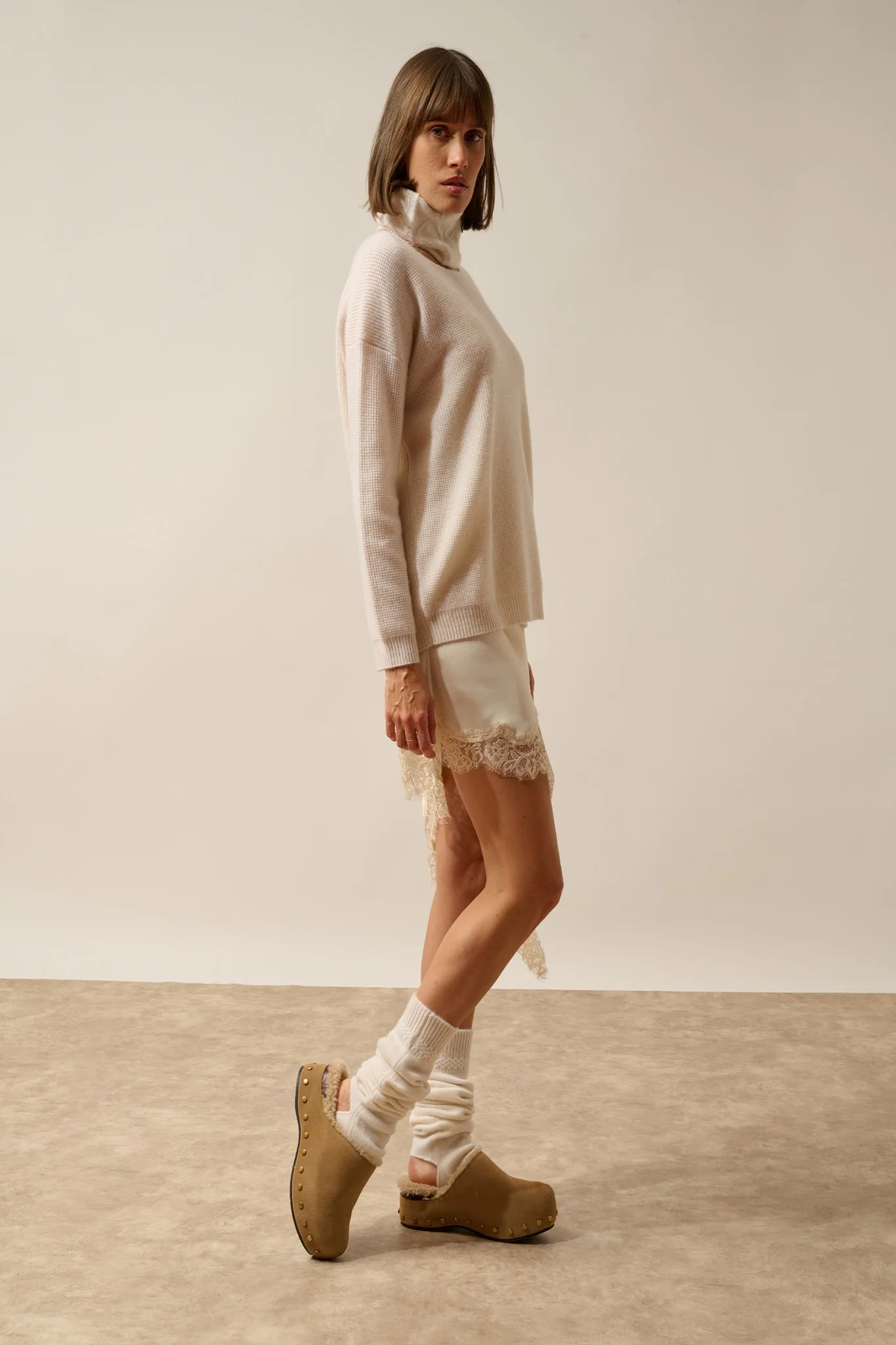 VIVI tour de cou 6 fils neige – Image 3