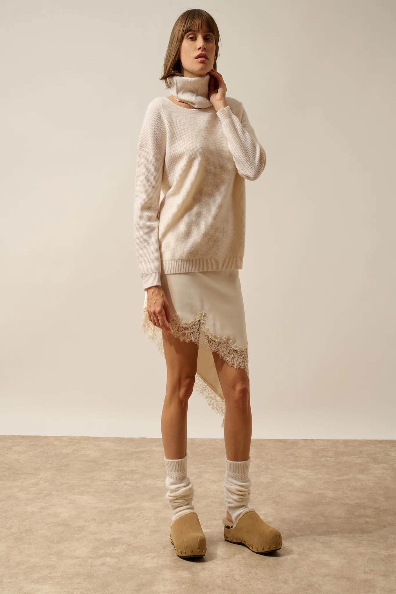 VIVI tour de cou 6 fils neige – Image 4