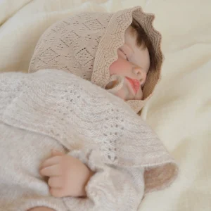 Mon petit béguin tricoté taupe 100% coton 0-6 mois BIENVENUE AU MONDE