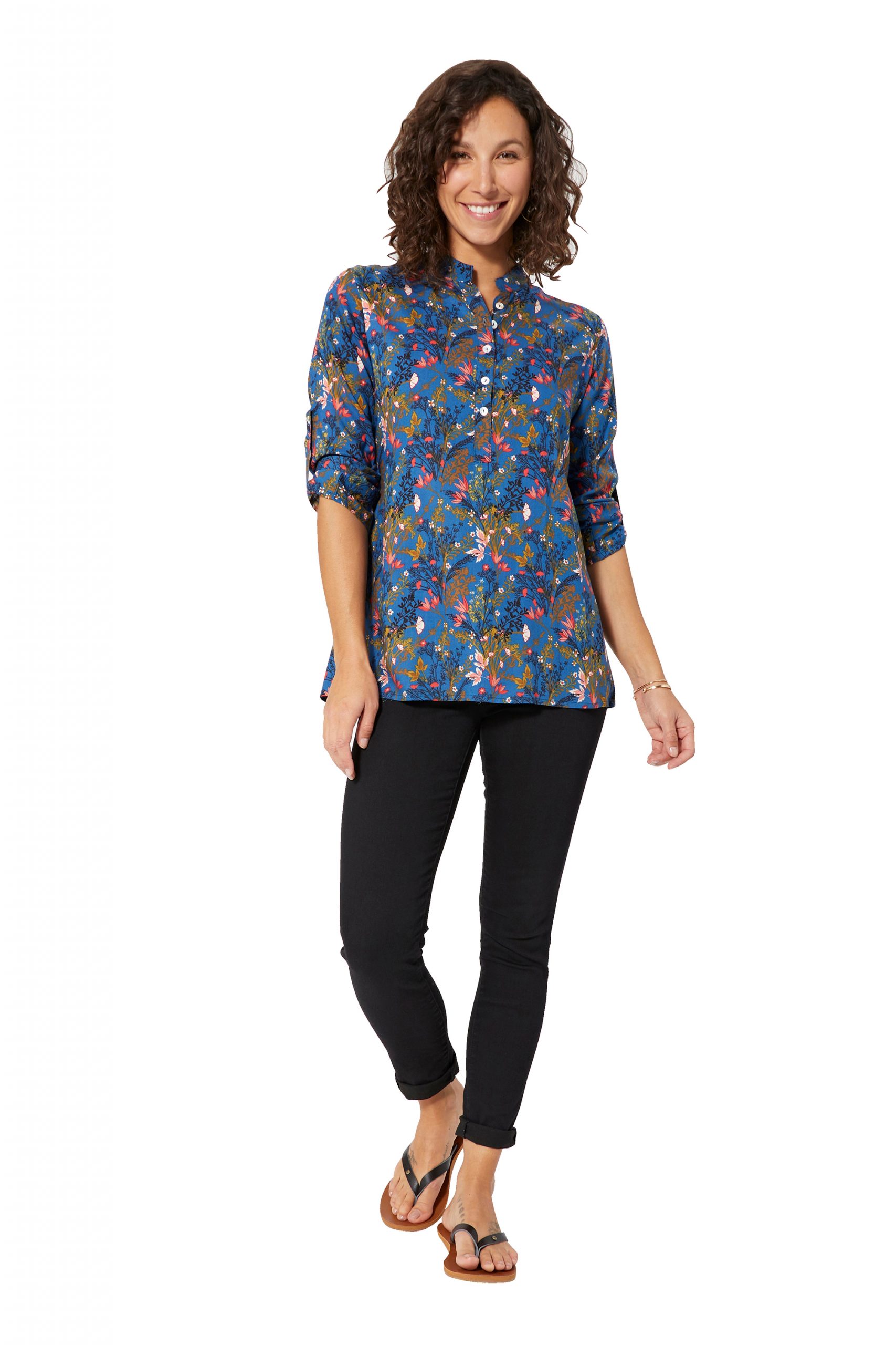Blouse bleue à fleurs – TIPV0004B