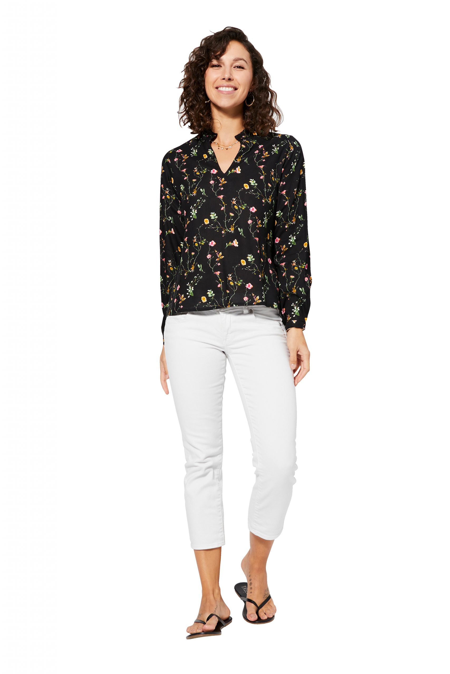 Blouse col en v noire à fleurs – TIPV0003B